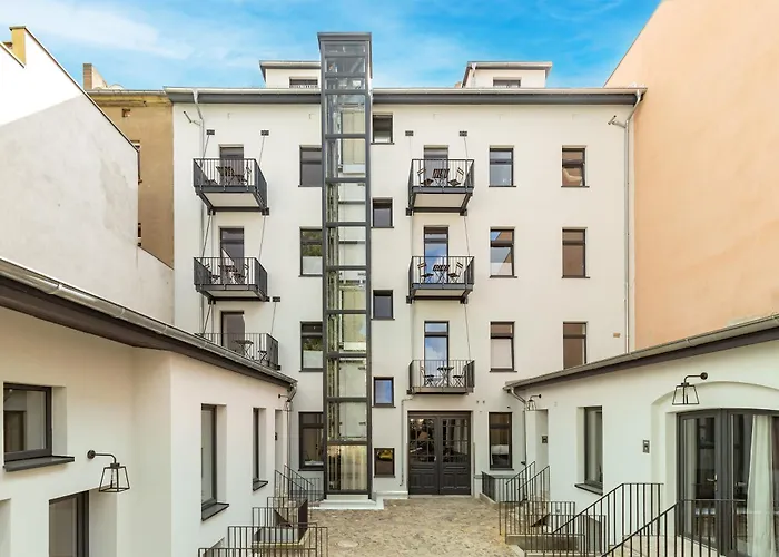 Coolest Apartment In Berlin, Easy Check-In, Close To Center, Black & White Maisonette #6